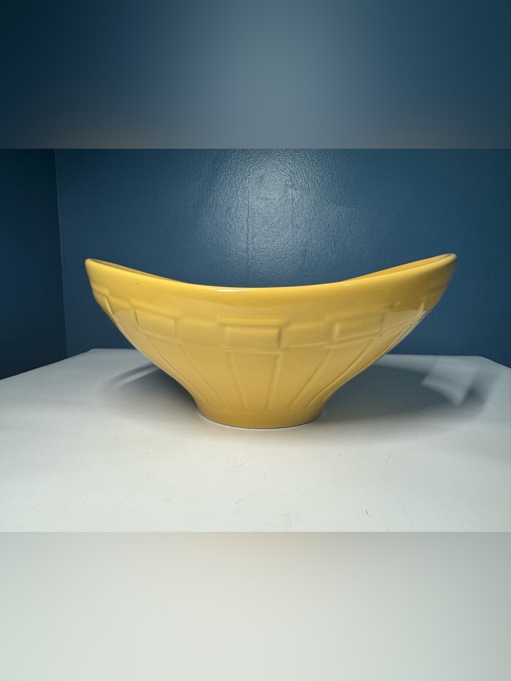Longaberger Pottery Swoop Serving Bowl Butternut Excellent Condition *new*